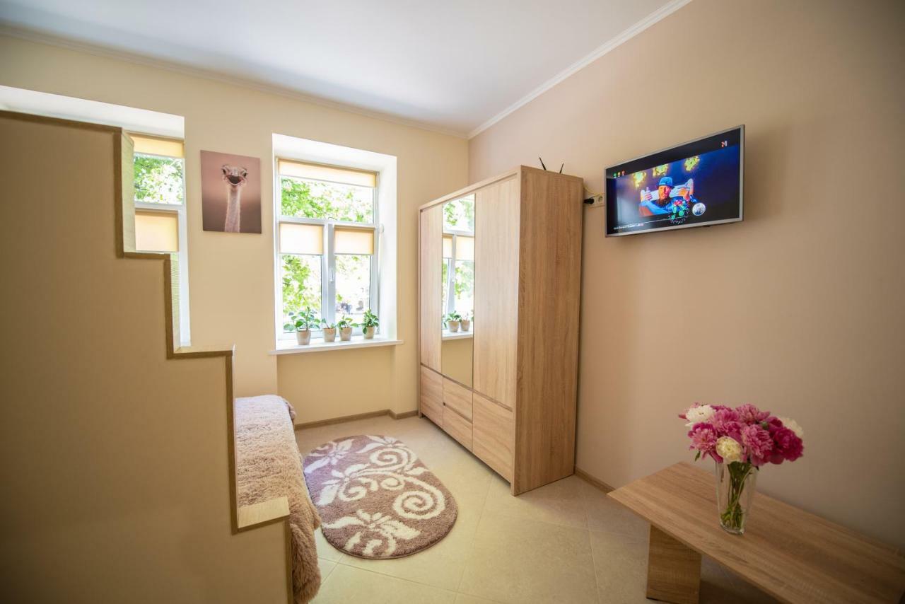 Apartment M&K In The Center Lviv Ngoại thất bức ảnh